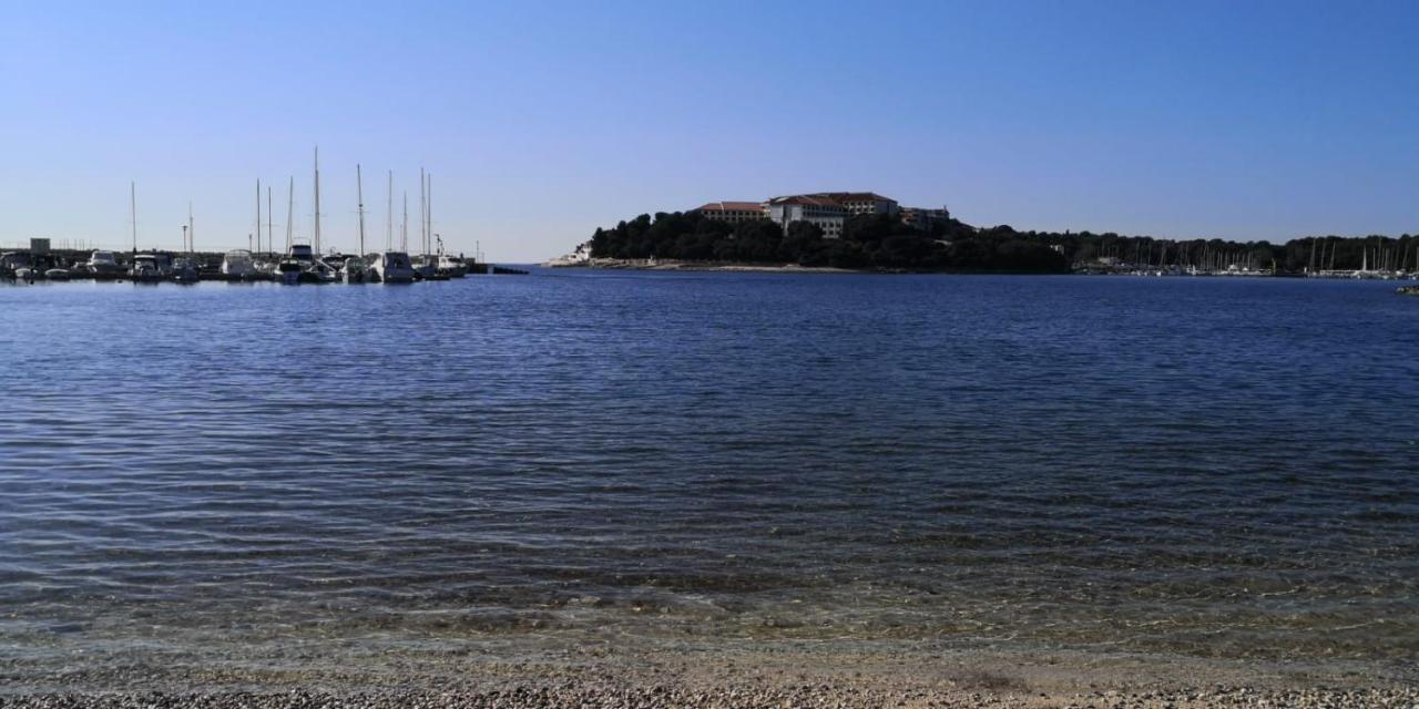 Apartman Emily, 6 Plus 2 Guests, Newly Refurbished Pula Exterior photo